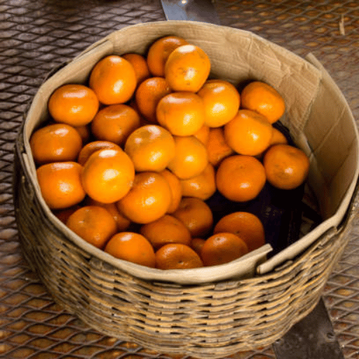 Orange Kinnow (संतरा ) (500 g)