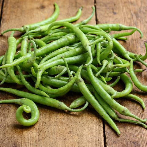 Green Chilli 250gm ( 'हरी मिर्च )